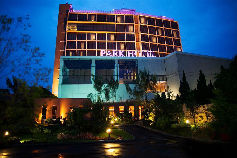 Prime Park Hotel Bandung Exterior photo