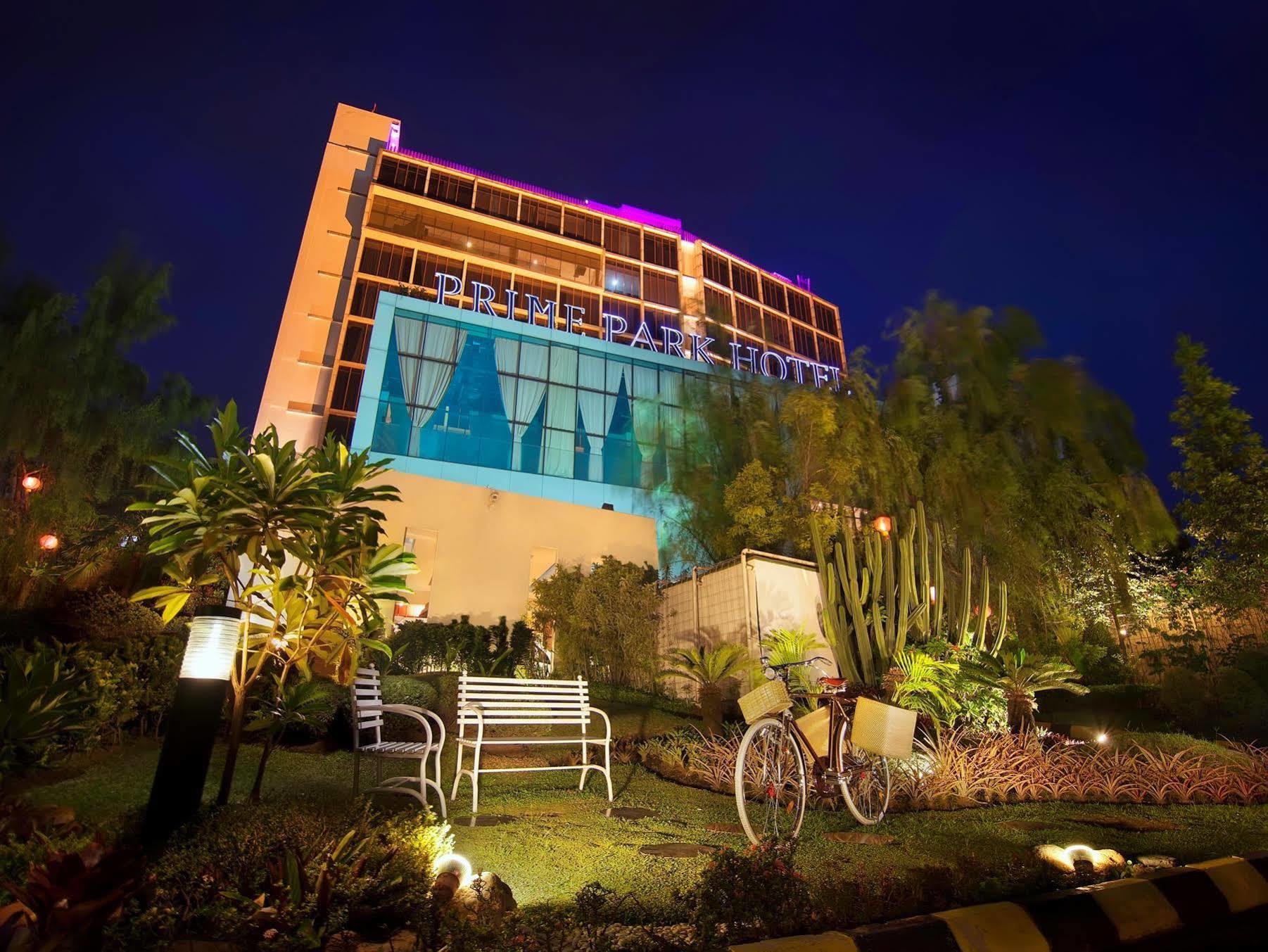 Prime Park Hotel Bandung Exterior photo