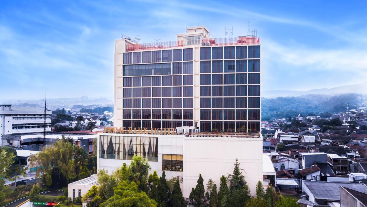 Prime Park Hotel Bandung Exterior photo